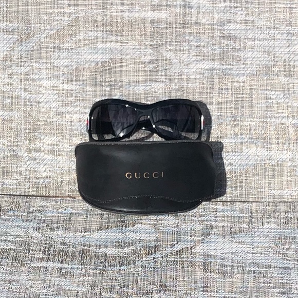 Vintage Gucci sunglasses with case